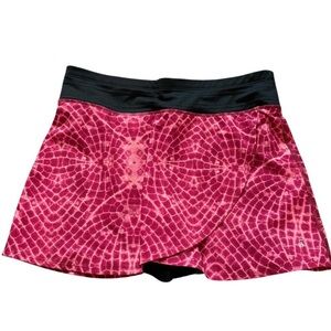 Skirt Sports XS Pink Patterned Mini Skirt